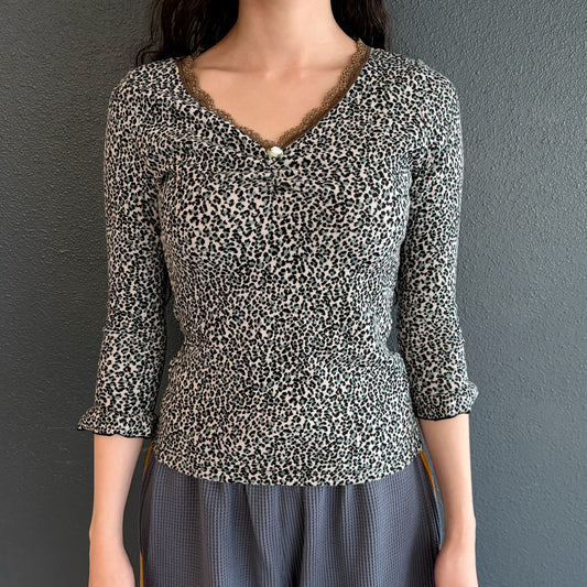 [F.E.E.S] leopard lace top / grey / レオパードレーストップ