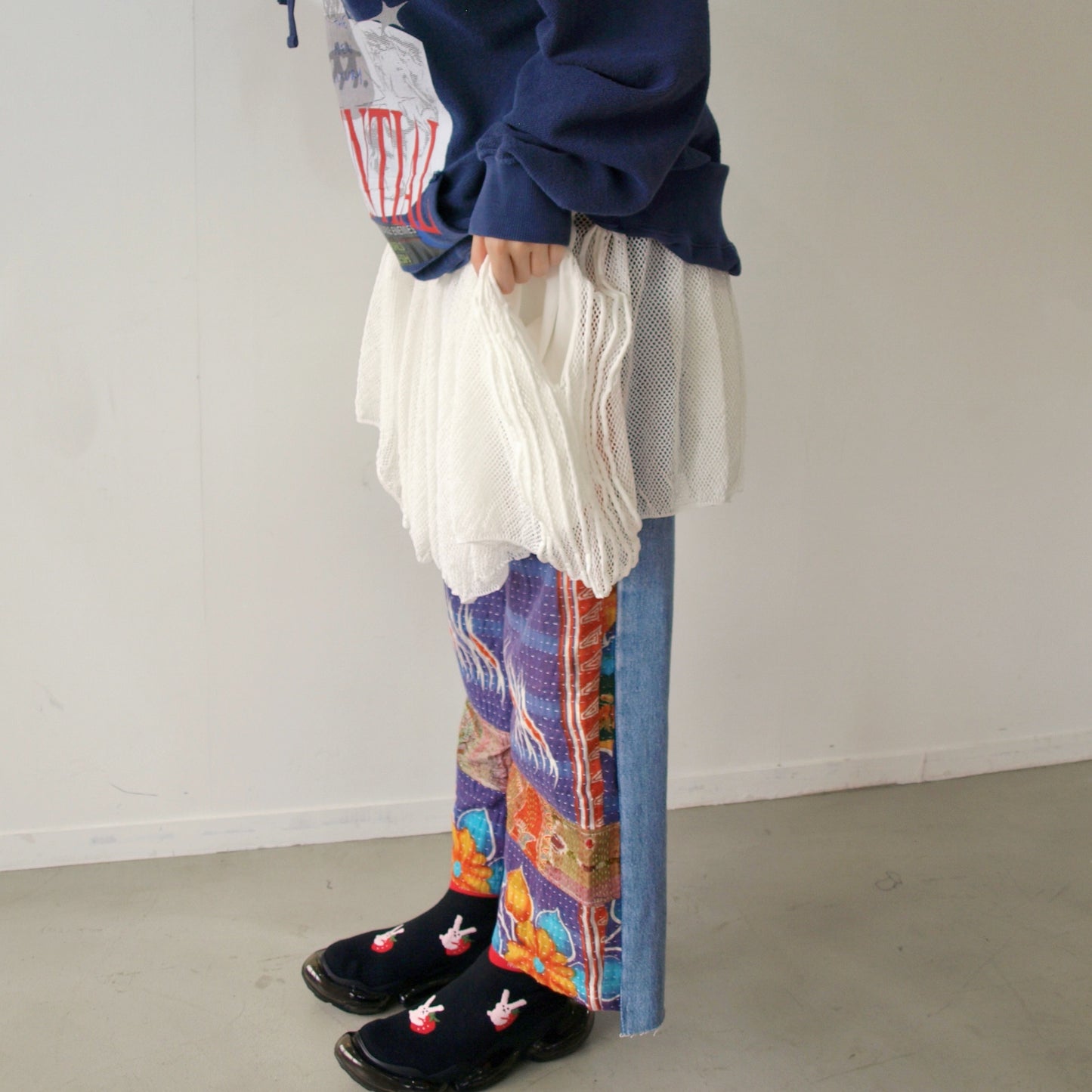 ONE-SIZE-FITS-HUMAN SKIRT / WHITE / メッシュニットスカート