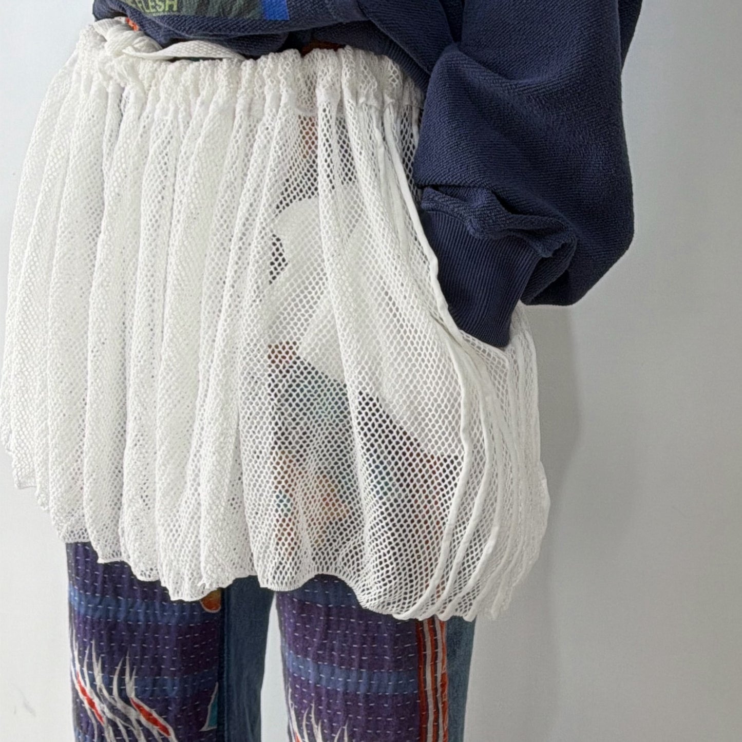 ONE-SIZE-FITS-HUMAN SKIRT / WHITE / メッシュニットスカート