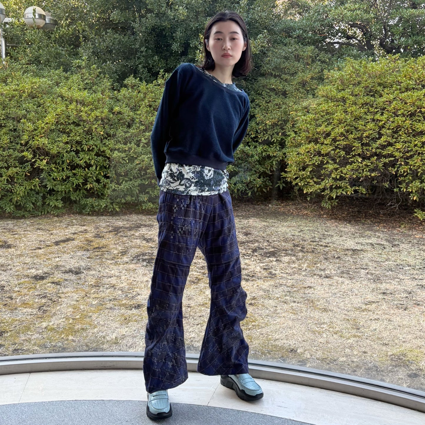 v neck layer sweat / navy / Vネックレイヤーシャツ