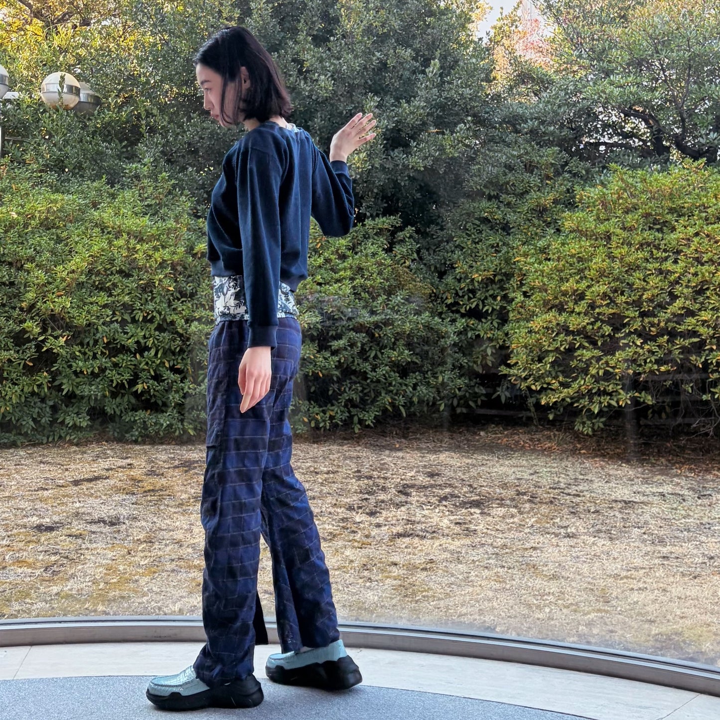 v neck layer sweat / navy / Vネックレイヤーシャツ