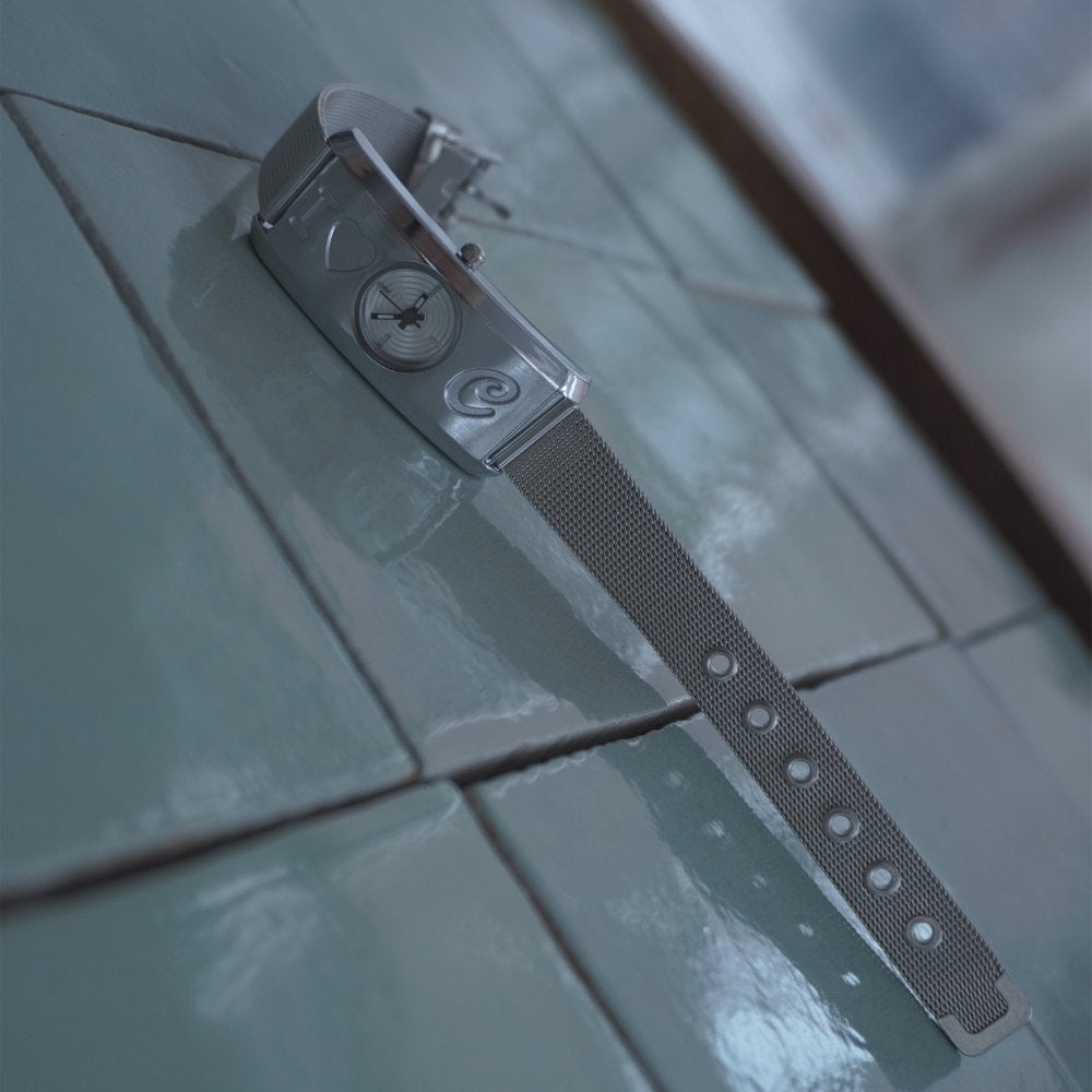 LoveE Watch / 腕時計