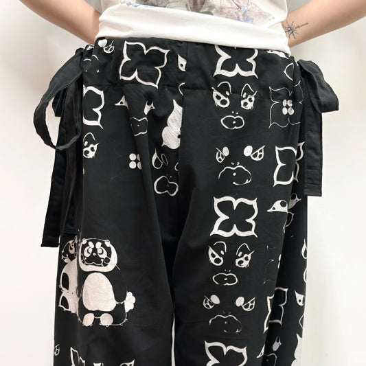 【GATEANDO POR TUS NUBES】NUBES PANTS / BLACK / プリントパンツ