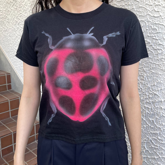 Black ladybug tee S / エアブラシTシャツ