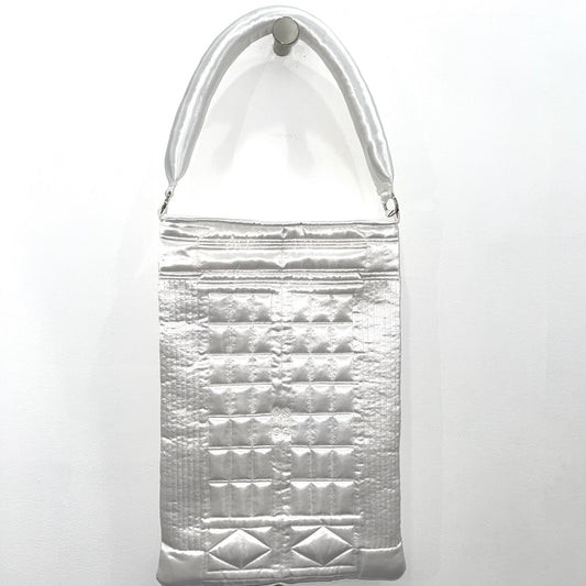 QUILTED COLUMN TOTE LARGE / WHITE / キルティングトートバッグ