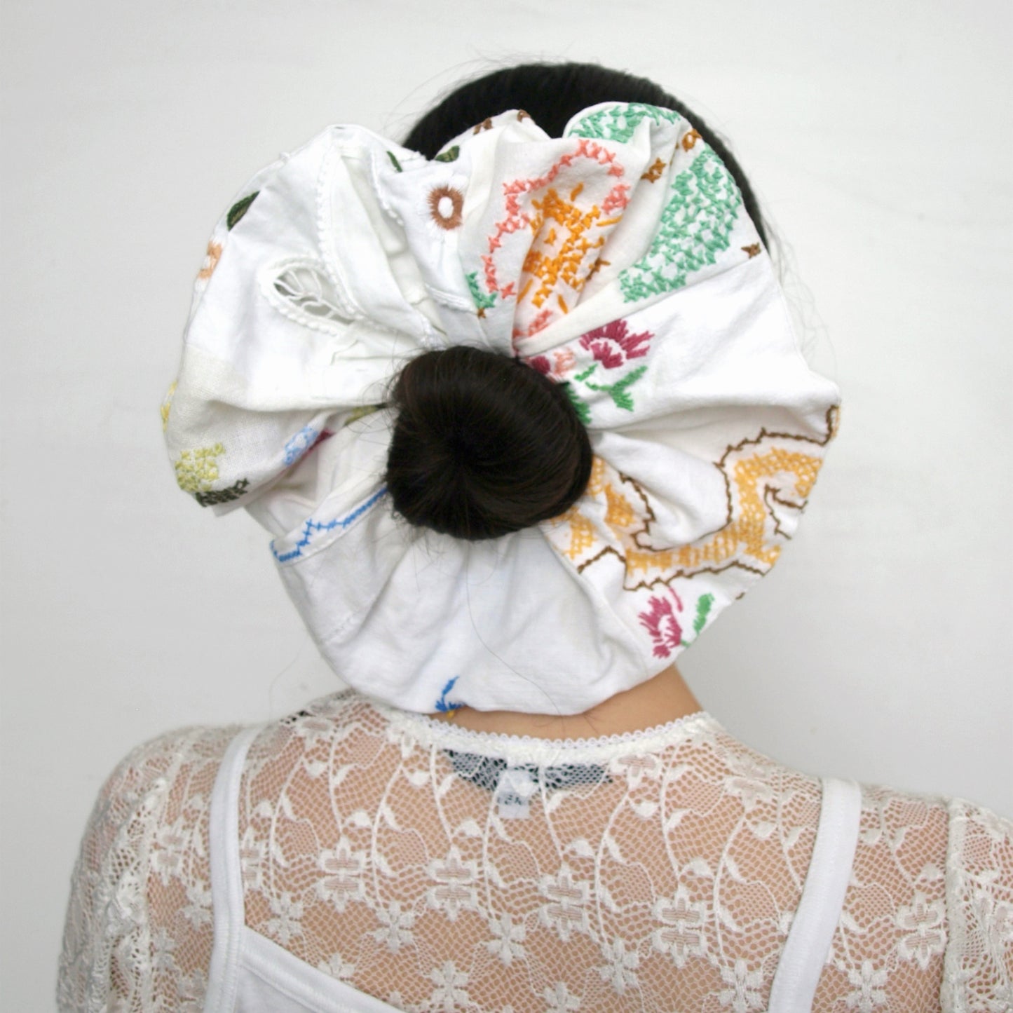 TABLECLOTH scrunchie / テーブルクロスシュシュ