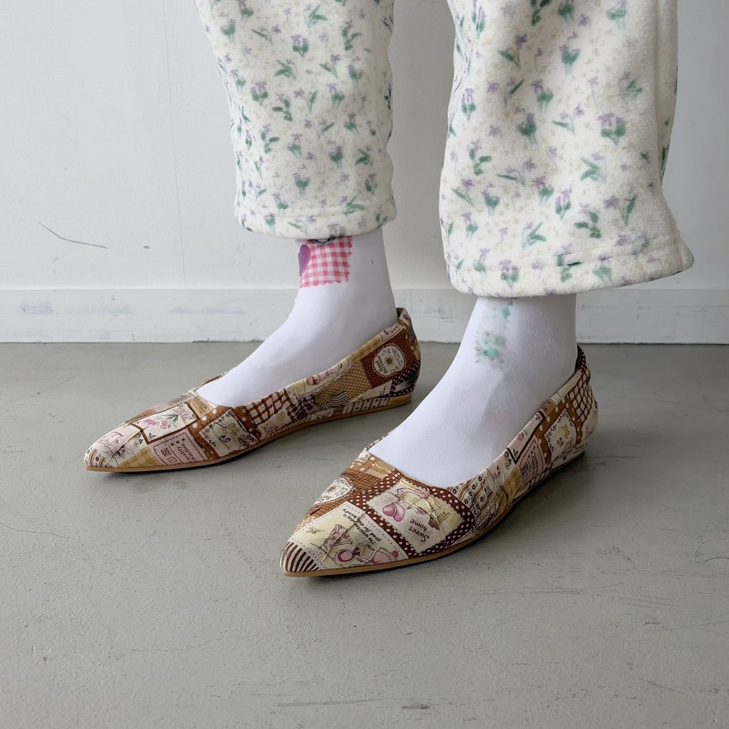 MAMA'S FLAT / BEIGE / プリントパンプス