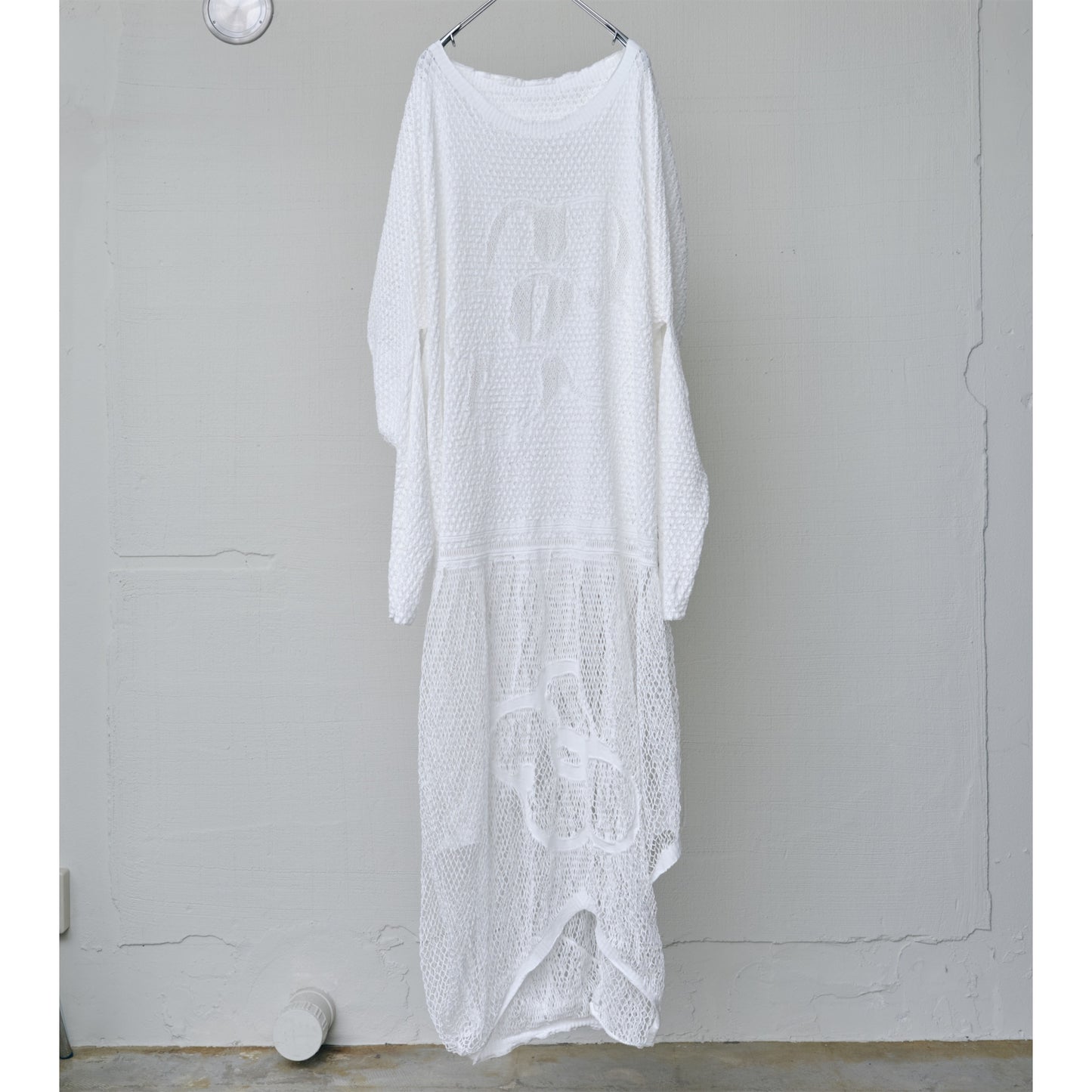 FOLD-OR-STRECH FLOWER KNIT / WHITE / ネットドレス＋ベスト