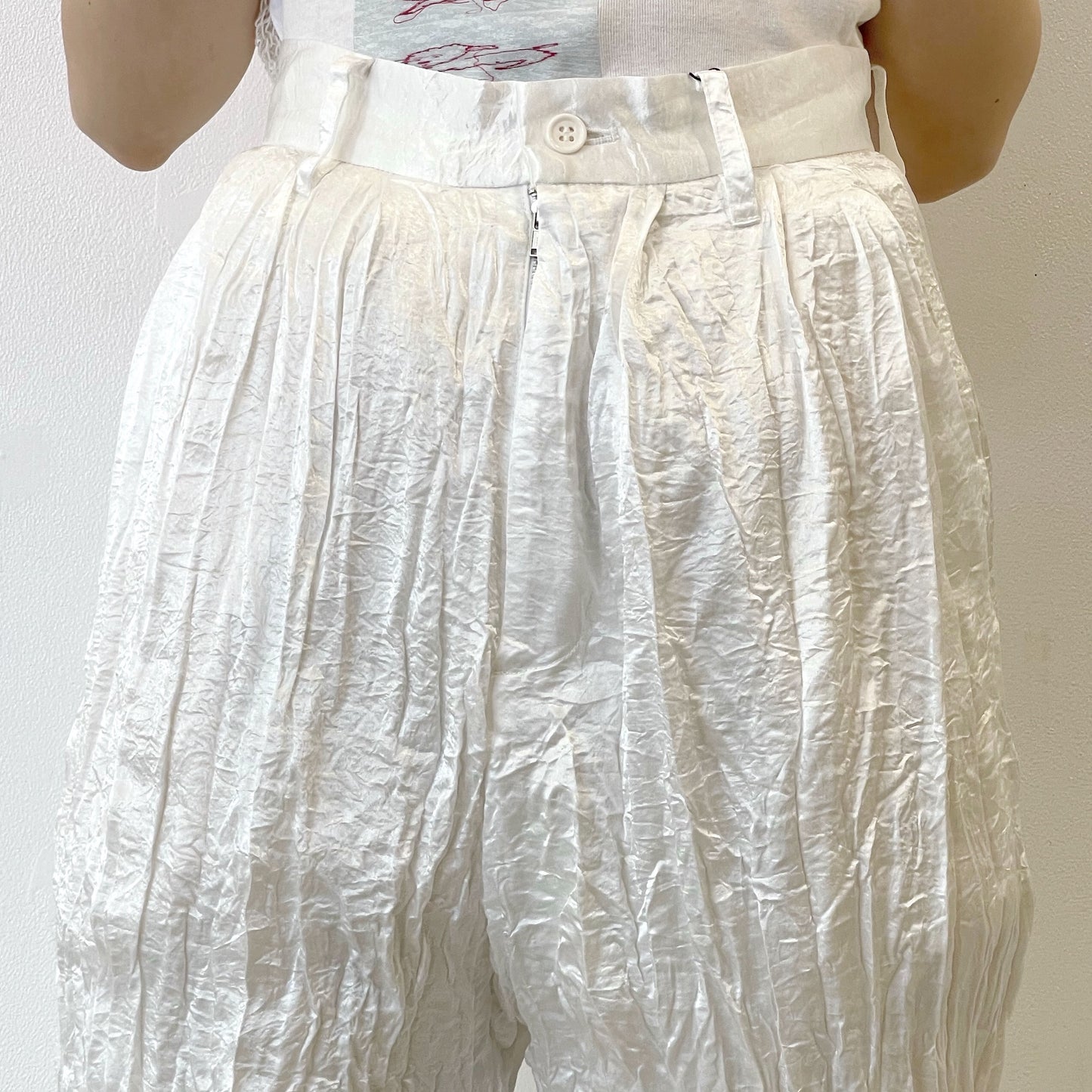 fulled pants / white / ウォッシュ加工パンツ