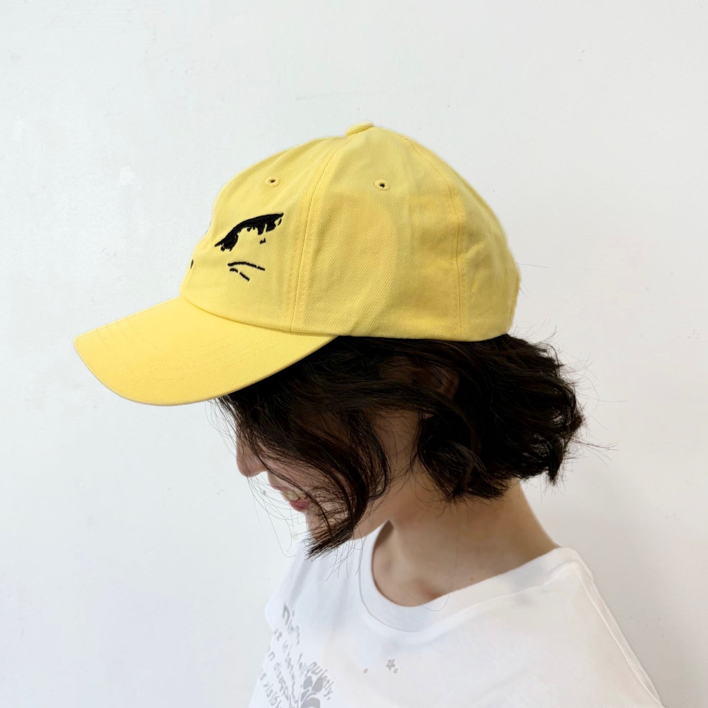 [F.E.E.S] kitty hairpin ball cap / yellow / 刺繍キャップ