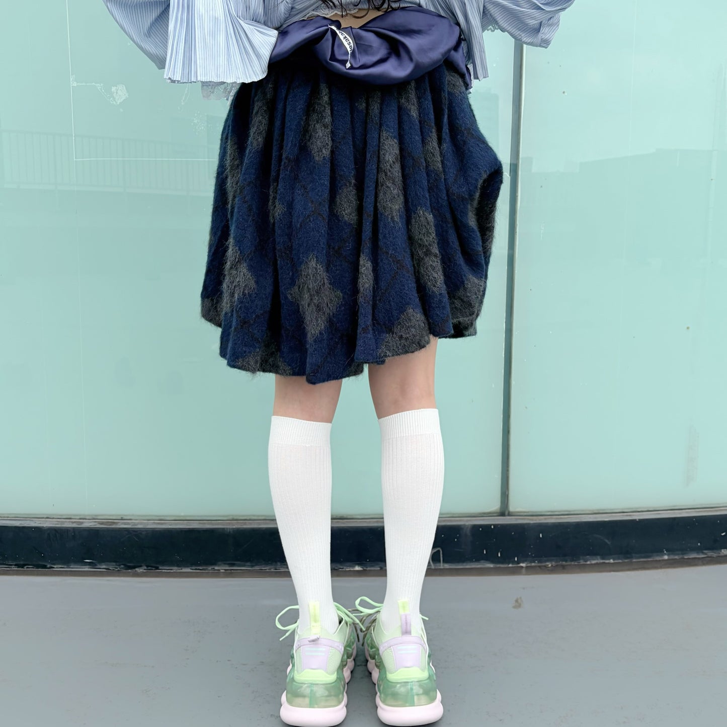 TWISTED PLEATS KNIT SKIRT / NAVY / ニットプリーツスカート
