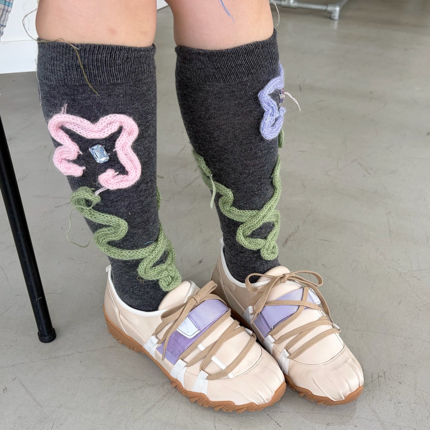 Flower socks / Grey / フラワーソックス