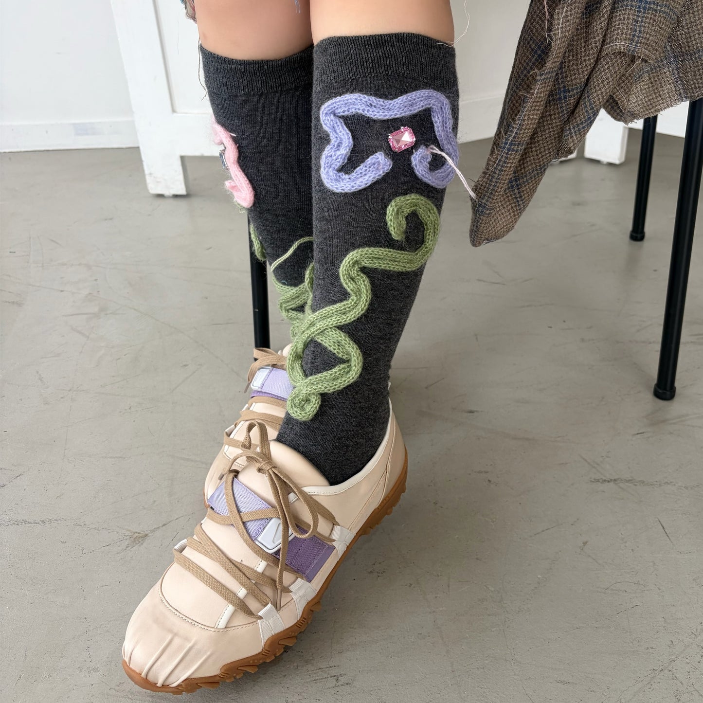 Flower socks / Grey / フラワーソックス