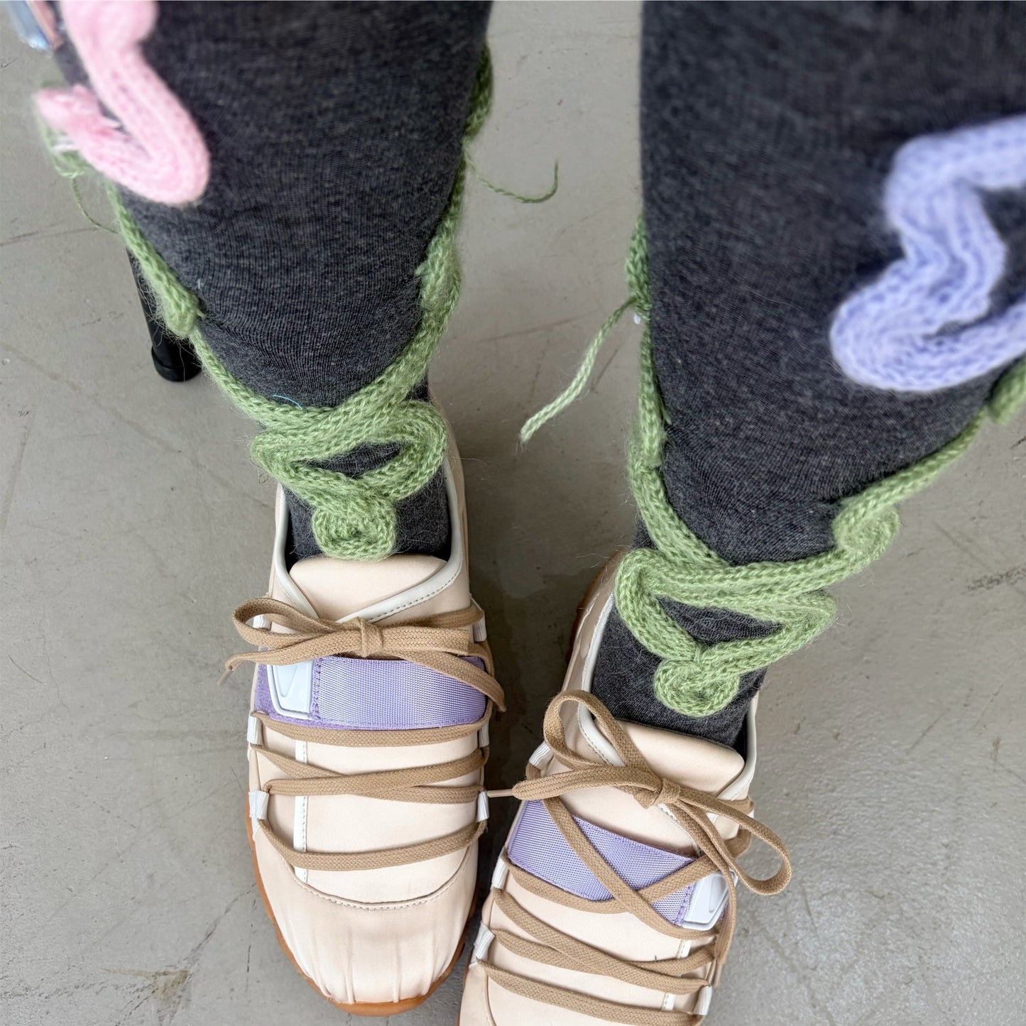 Flower socks / Grey / フラワーソックス