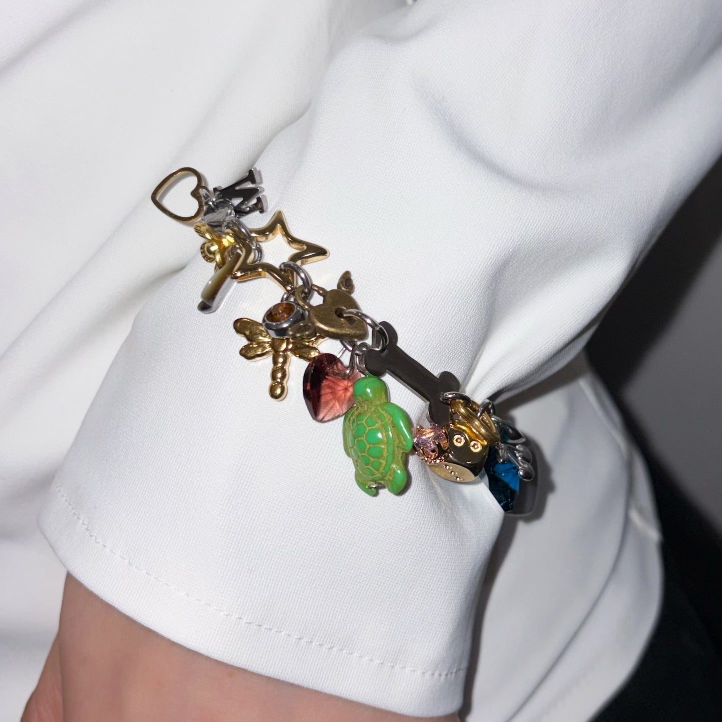 Kinetic Charm Bracelet / Gold × green / チャームブレスレット