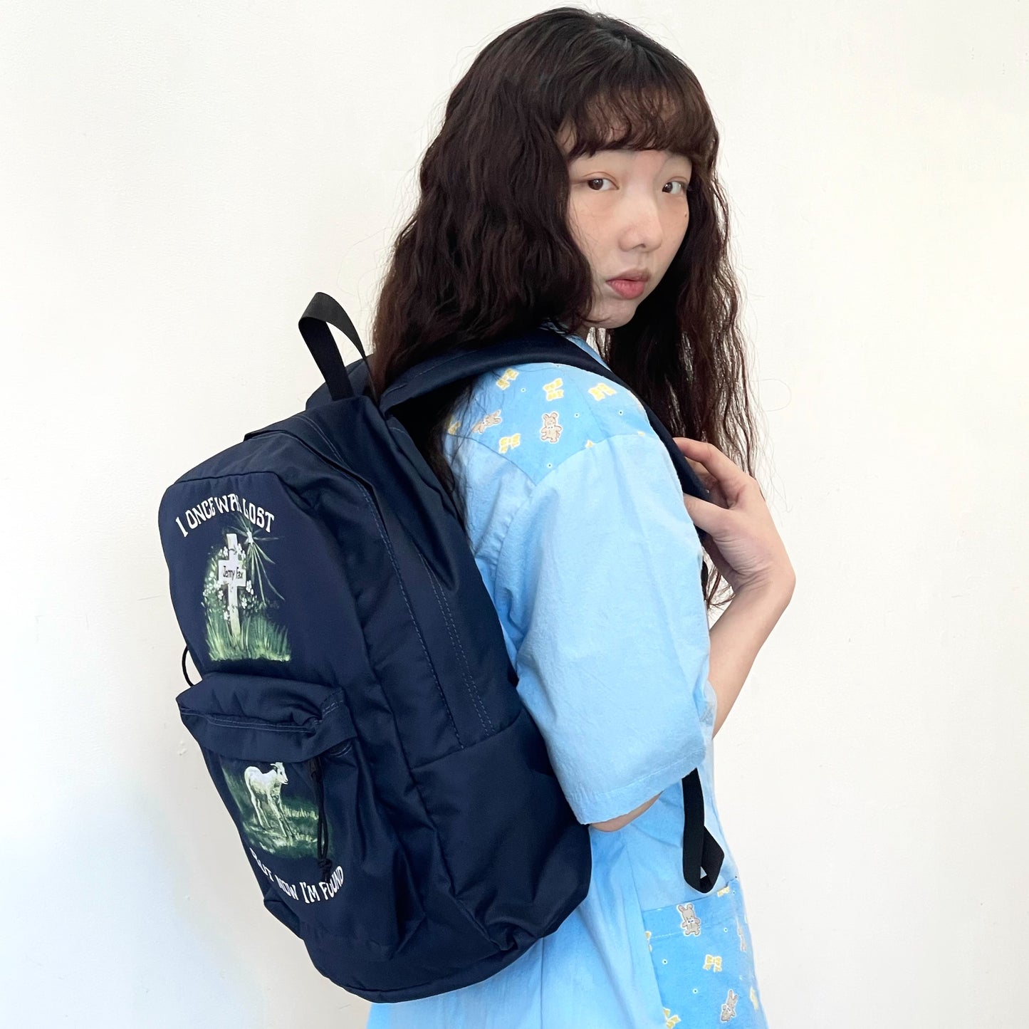 I'M FOUND BACKPACK / NAVY / グラフィックプリントバックパック