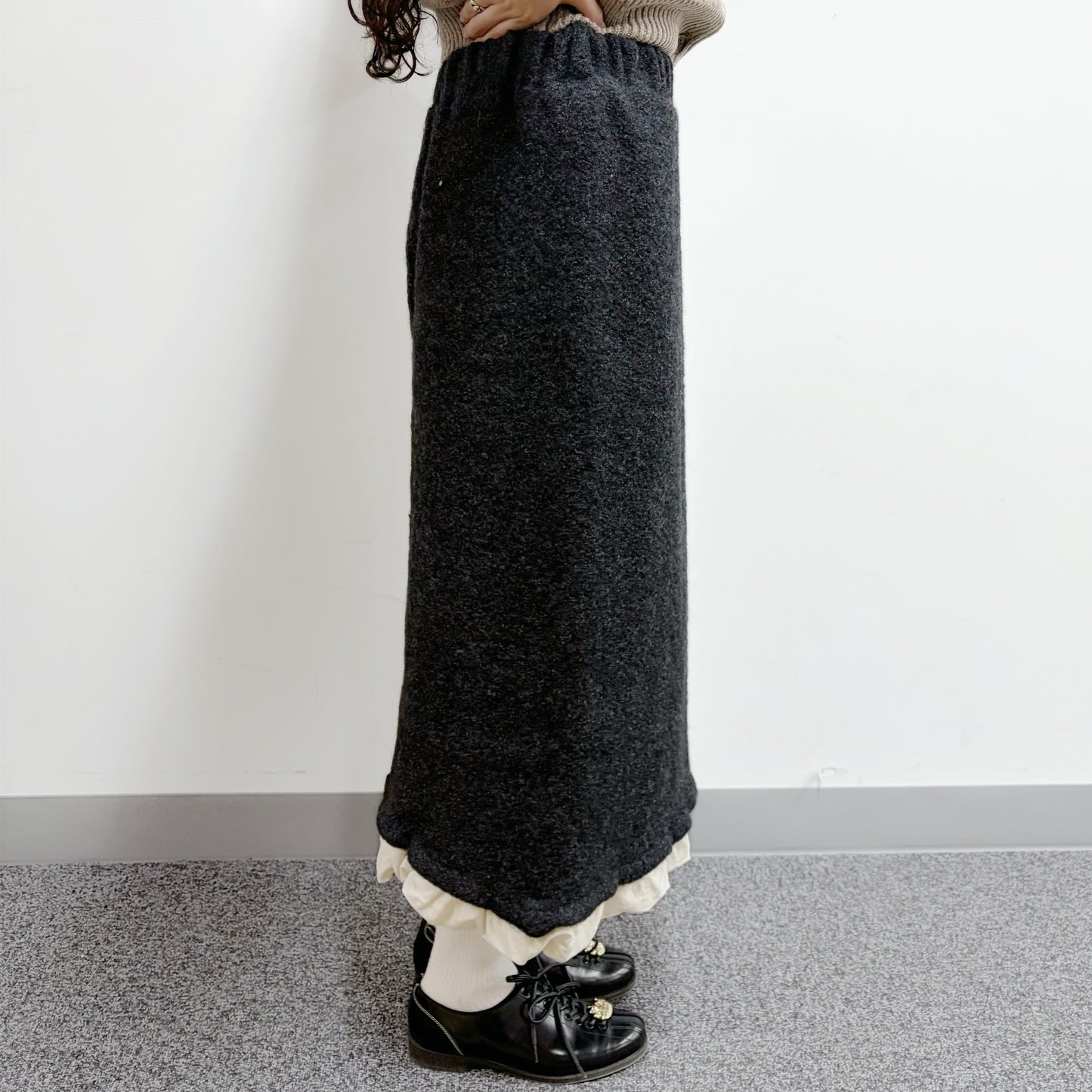 fulling skirt / charcoal gray / 縮絨加工ニットスカート