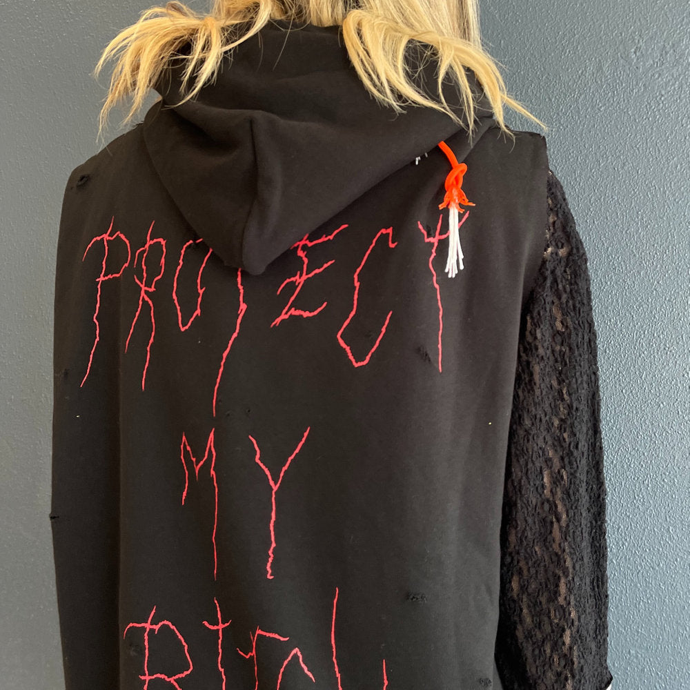 PROTECT MY BITCH SLEEVELESS HOODIE DISTRESSED VINTAGE WASH / WASHED BLACK / スリーブレスフーディー