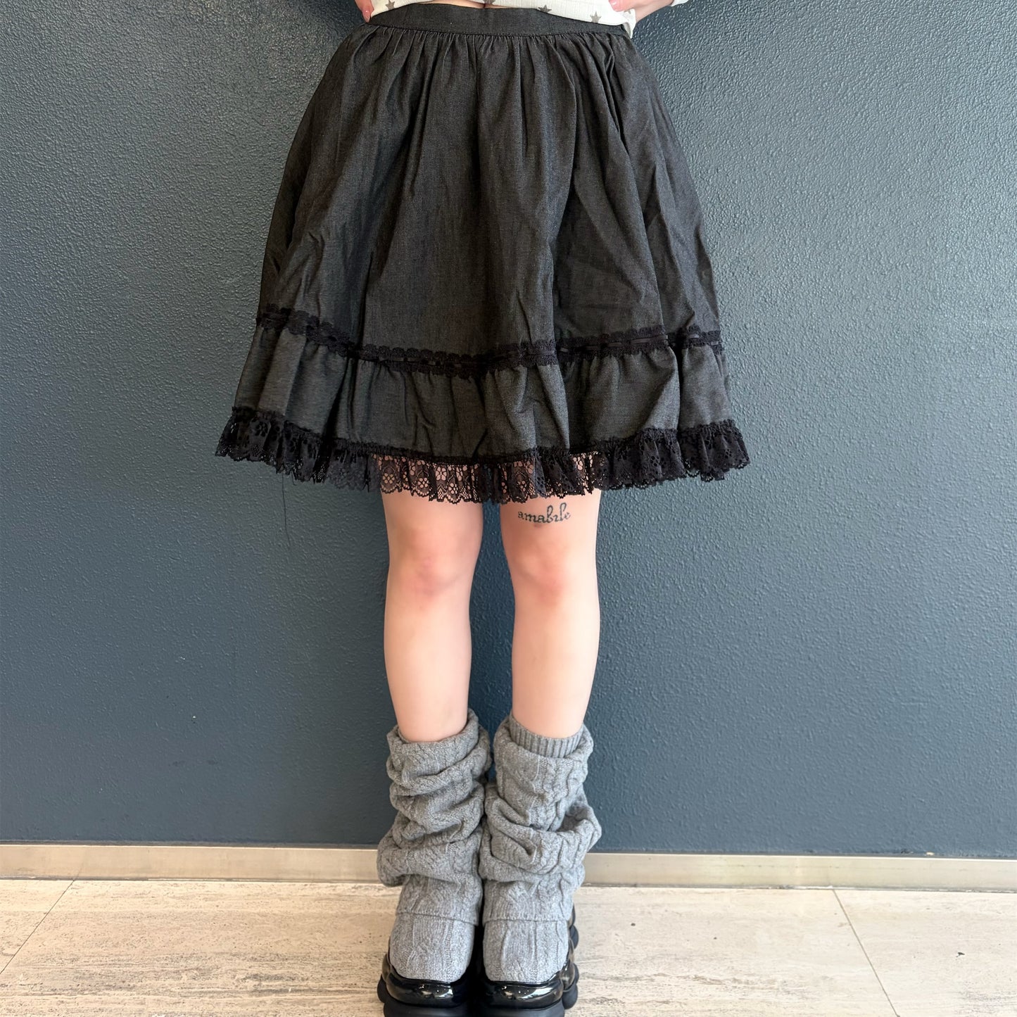 [F.E.E.S] denim ruffle skirt / black / デニムラッフルスカート