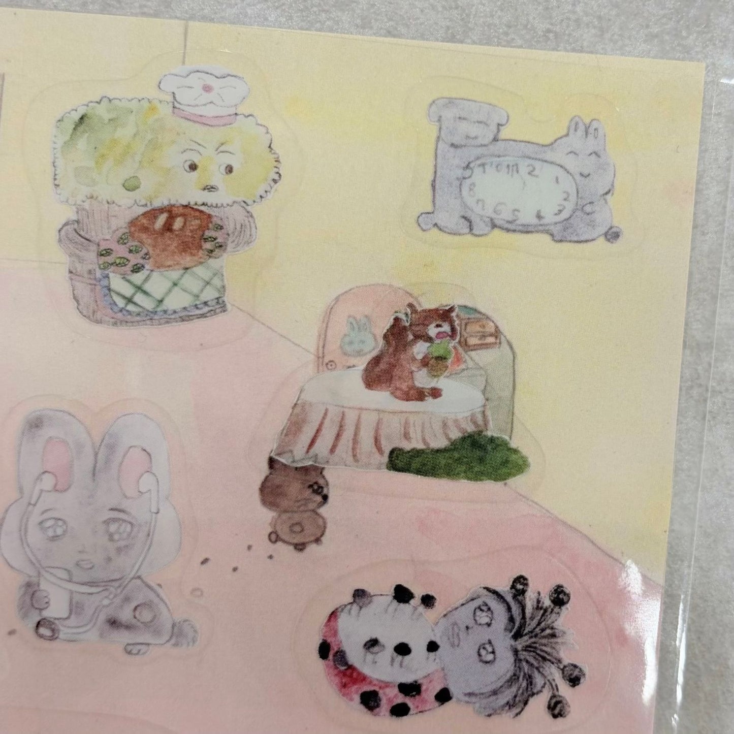 【Joo Young Kim】“I Think There is a Squirrel in the Bread” sticker [A] / ステッカー