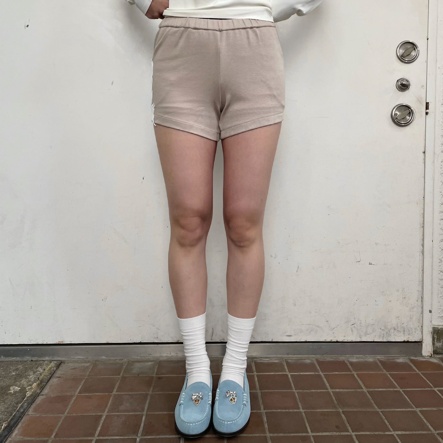 feather short pants / beige / 羽根モチーフショートパンツ | シープ