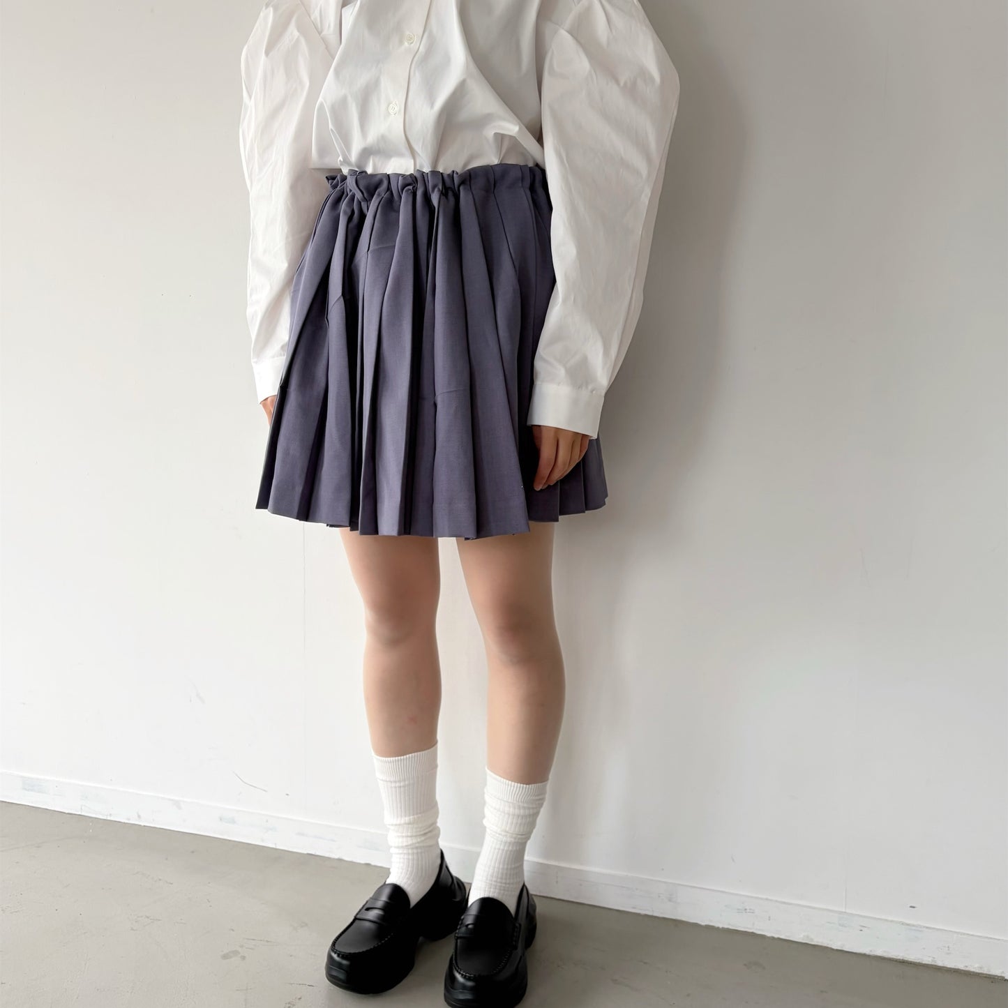 WRINKLE PLEATS SKIRT / GRAY / プリーツスカート