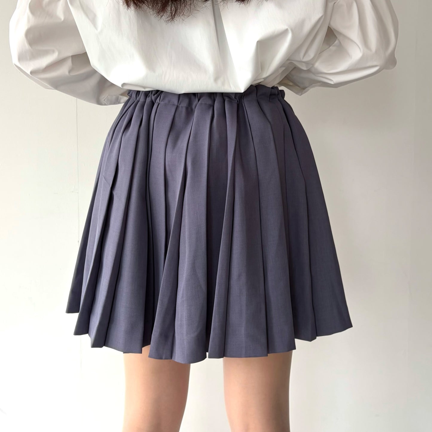 WRINKLE PLEATS SKIRT / GRAY / プリーツスカート