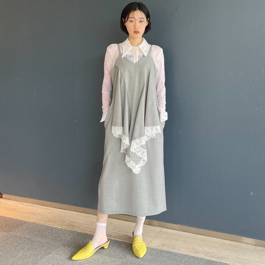 Chief dress / light gray × white lace / ドレープレースドレス