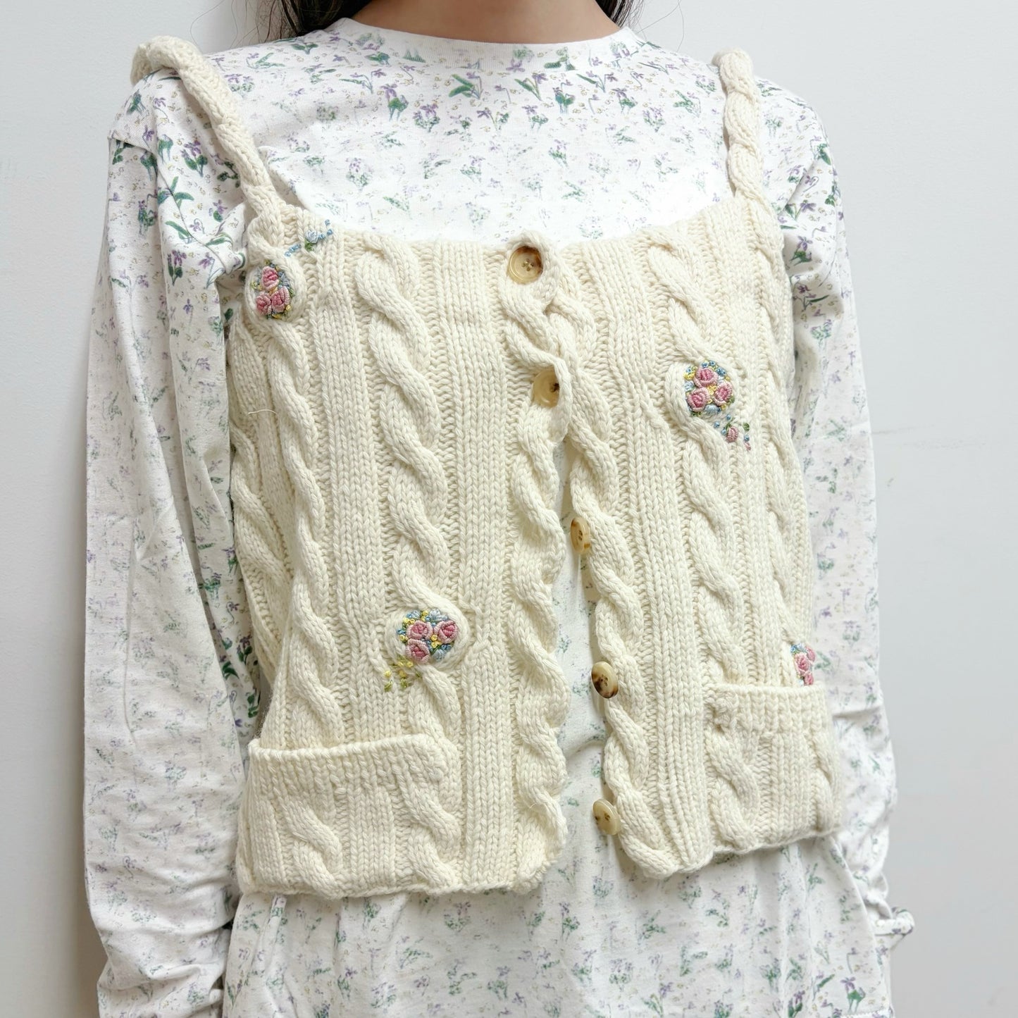 blooming cable camisole / white / ブルーミングケーブルキャミソール