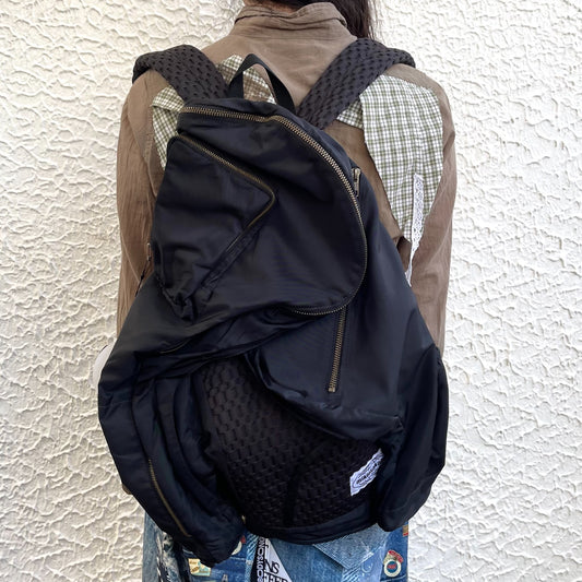 TWISTED BACK PACK / BLACK / ツイストバックパック
