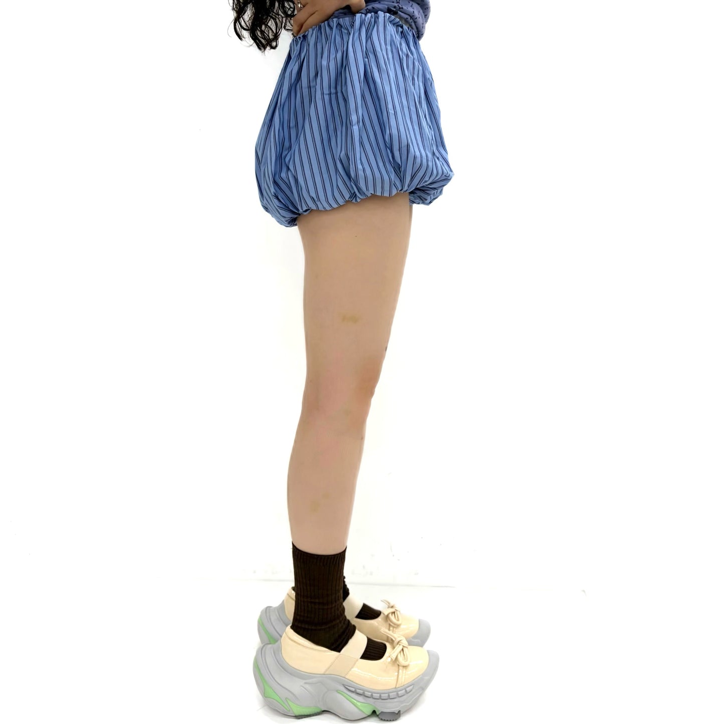 [fa.er.ie] cotton volume shorts / stripe / バルーンショーツ