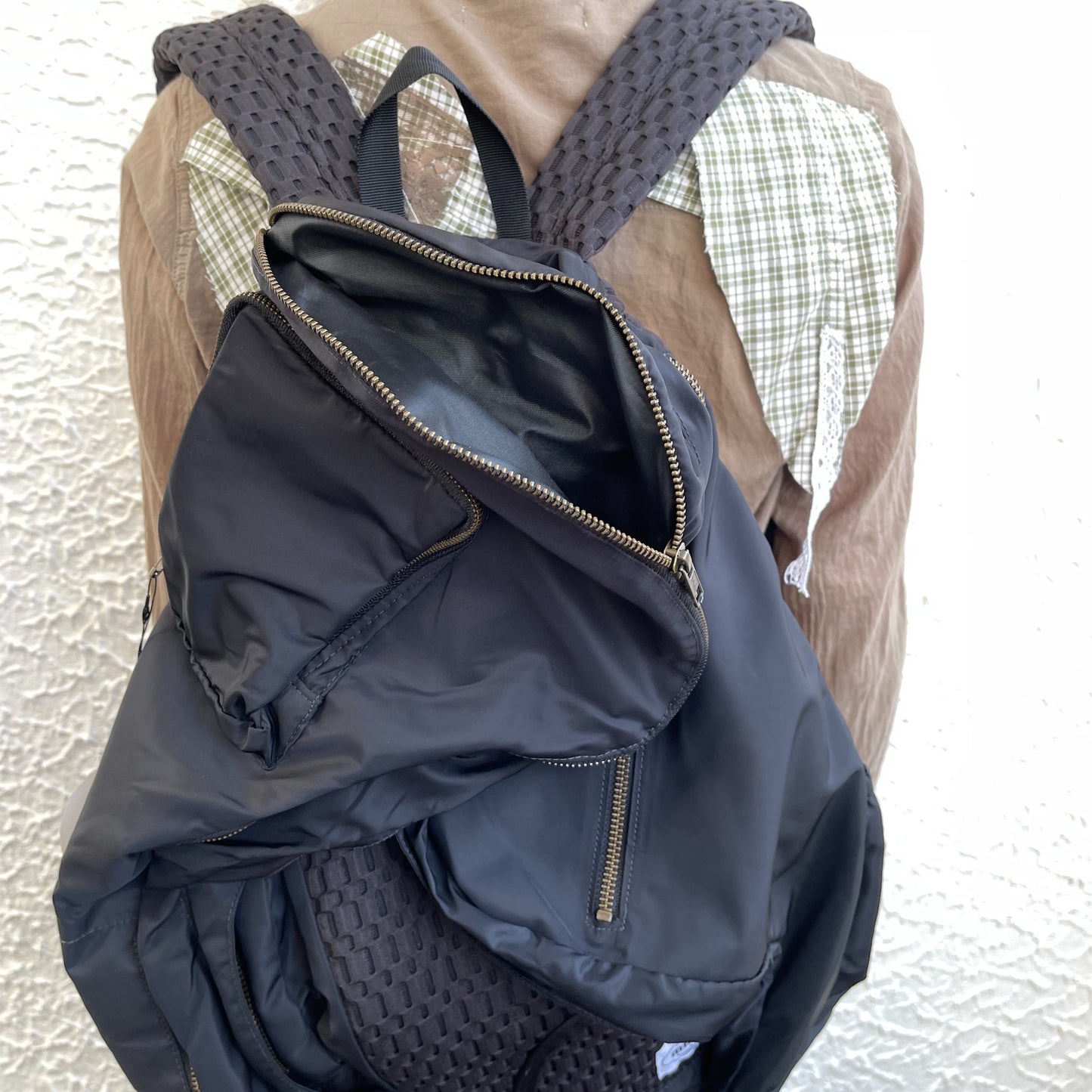 TWISTED BACK PACK / BLACK / ツイストバックパック