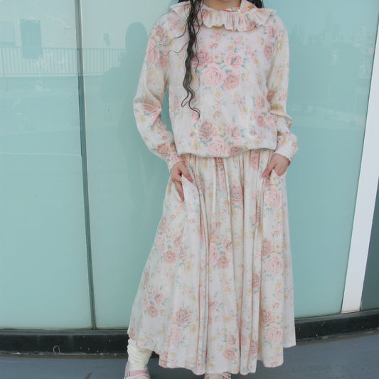 WORN FLORAL DRESS / WORN FLORAL / フラワーパターンドレス