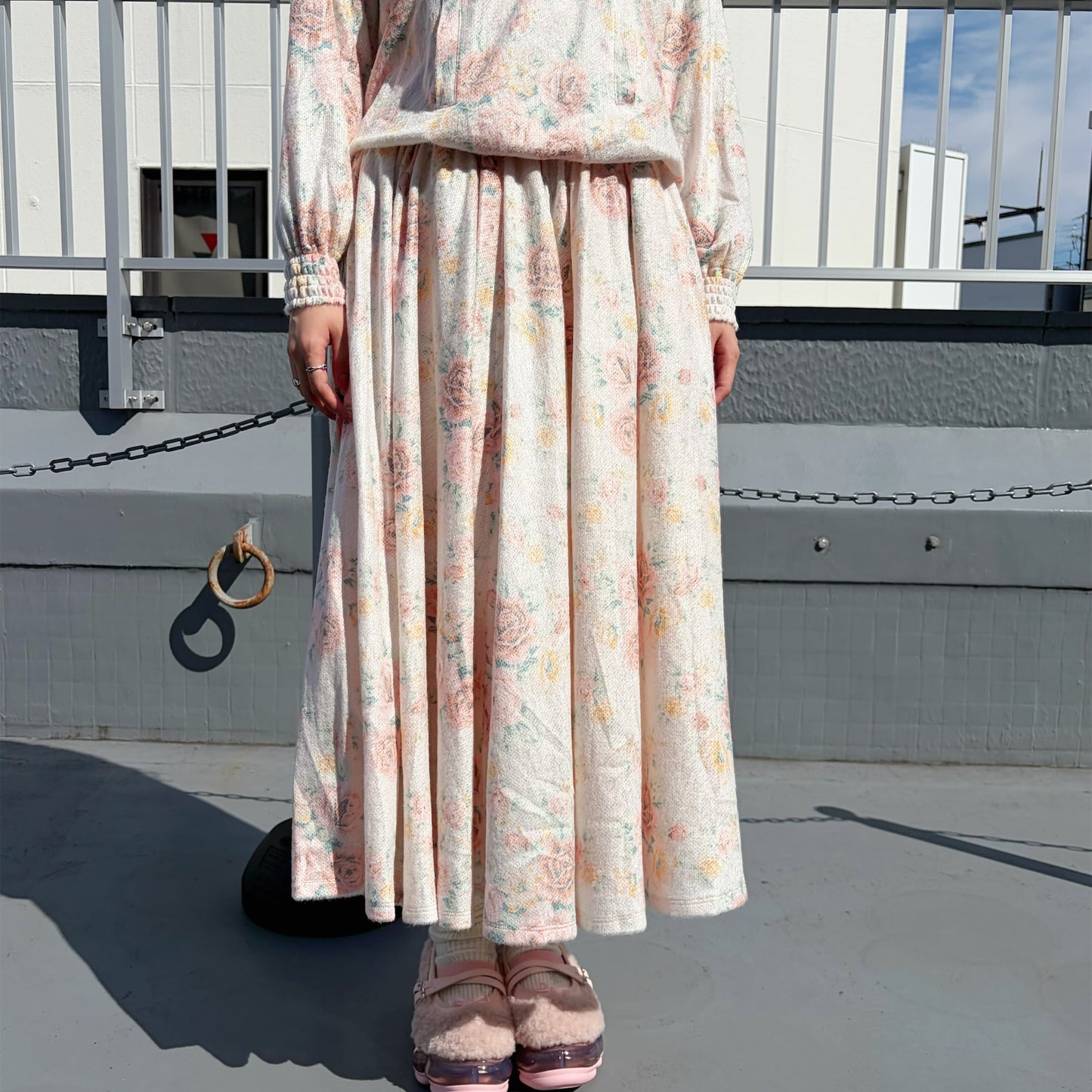 WORN FLORAL DRESS / WORN FLORAL / フラワーパターンドレス