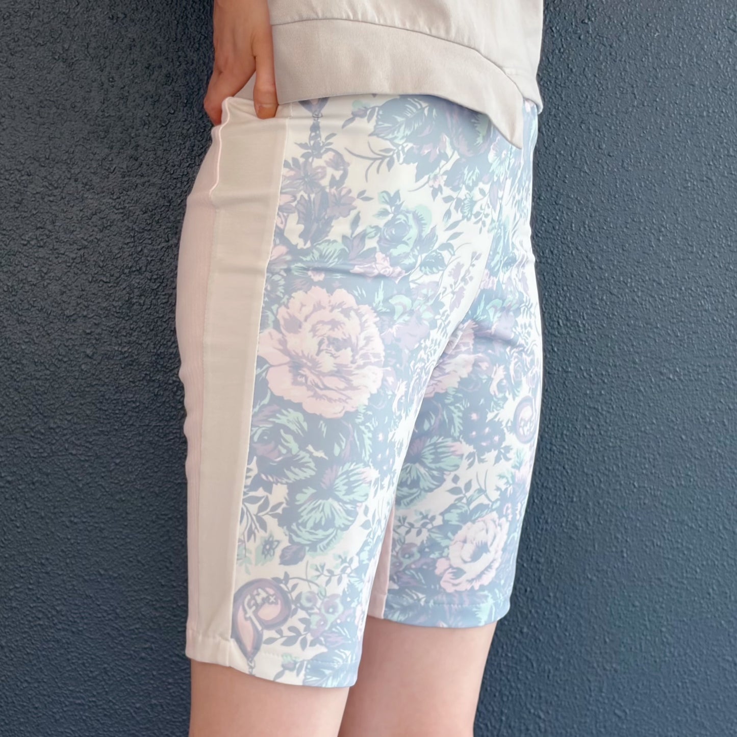 print medium shorts / flower / プリントミディアムショーツ
