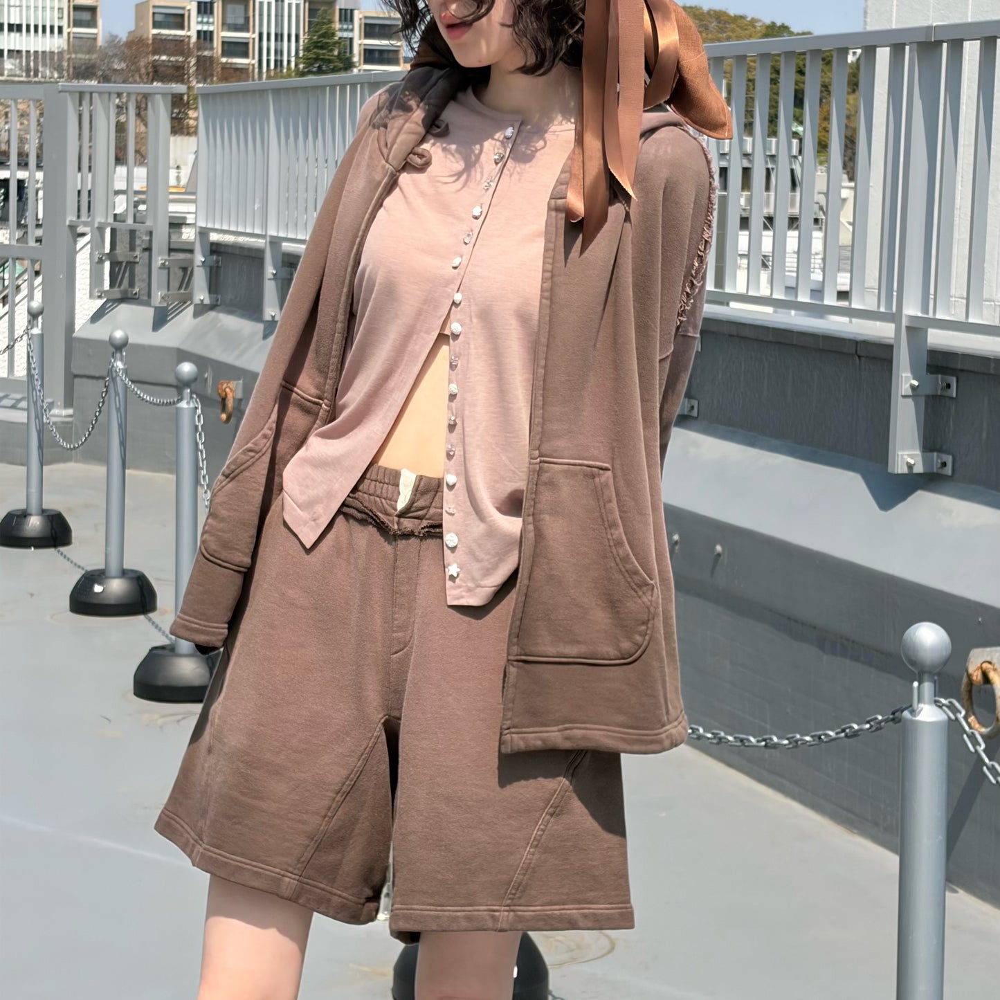 Bleach waves hoodie / DUST BROWN / ブリーチフーディー