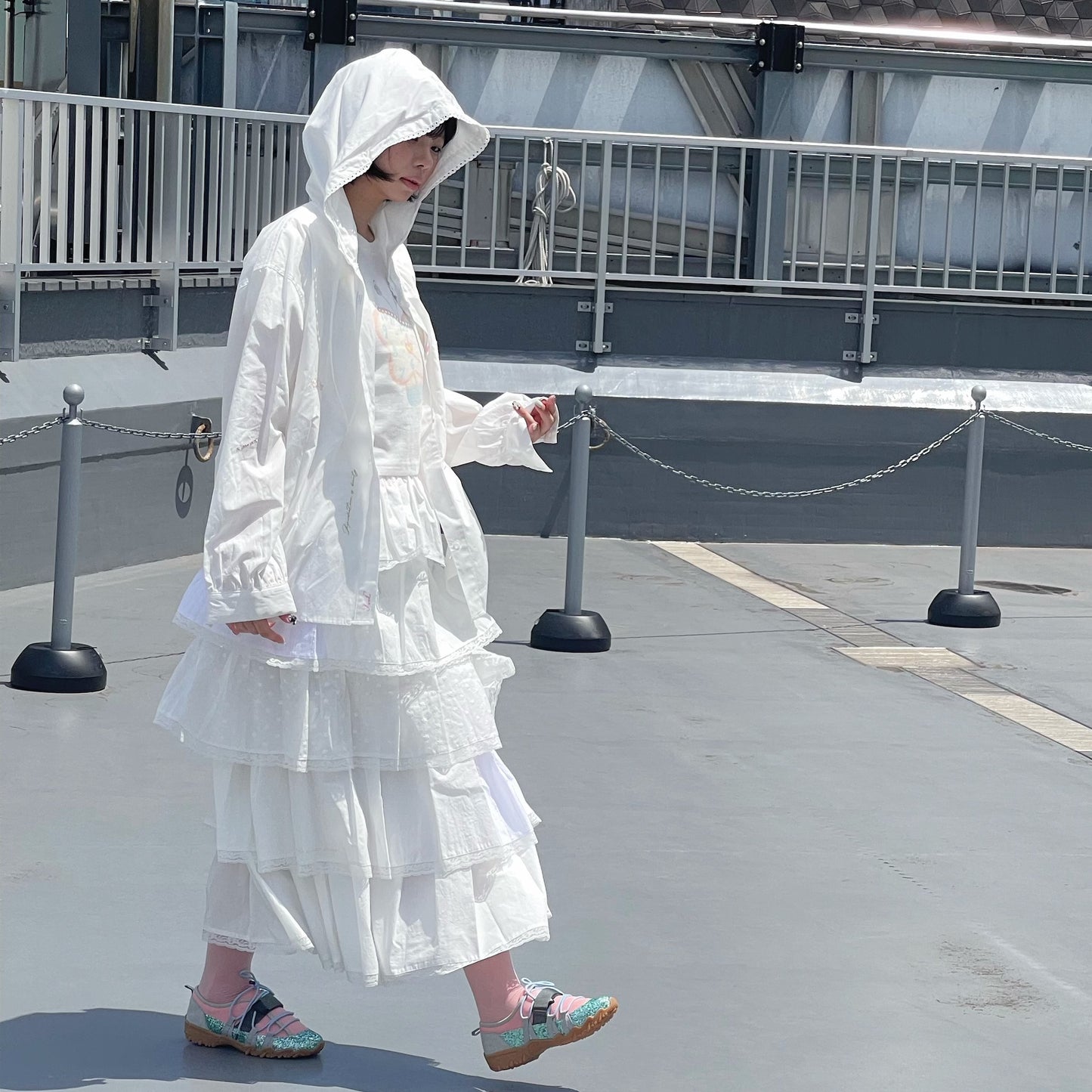 Jolie laide yearbook shirt / Embroidered / 刺繍フーディーシャツ
