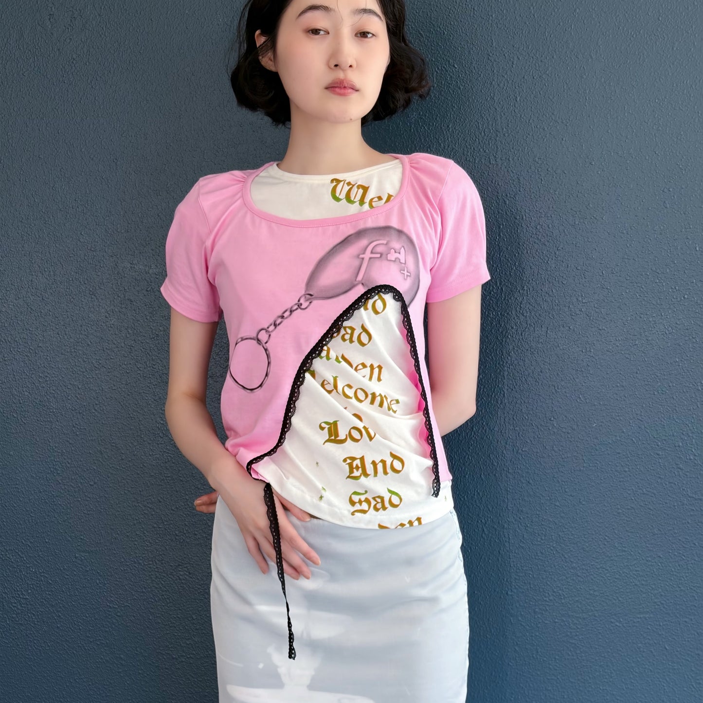 shell key chain print square neck top / pink / グラフィックTシャツ