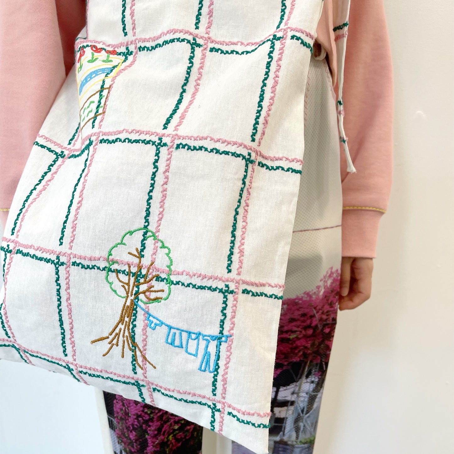 cross stitch bag / white × pink × green / クロスステッチショルダーバッグ
