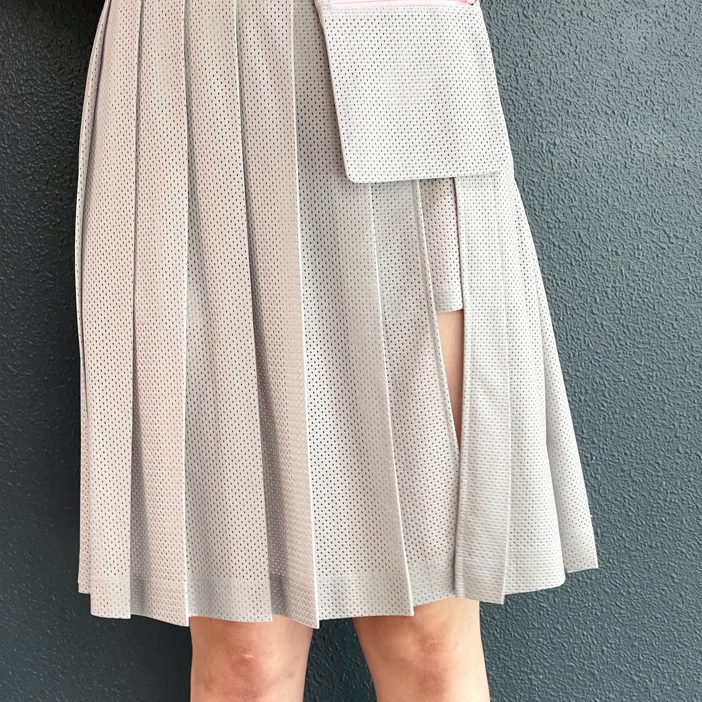[fa.er.ie] mesh pocket pleats skirt pants / grey / メッシュポケットプリーツスカートパンツ