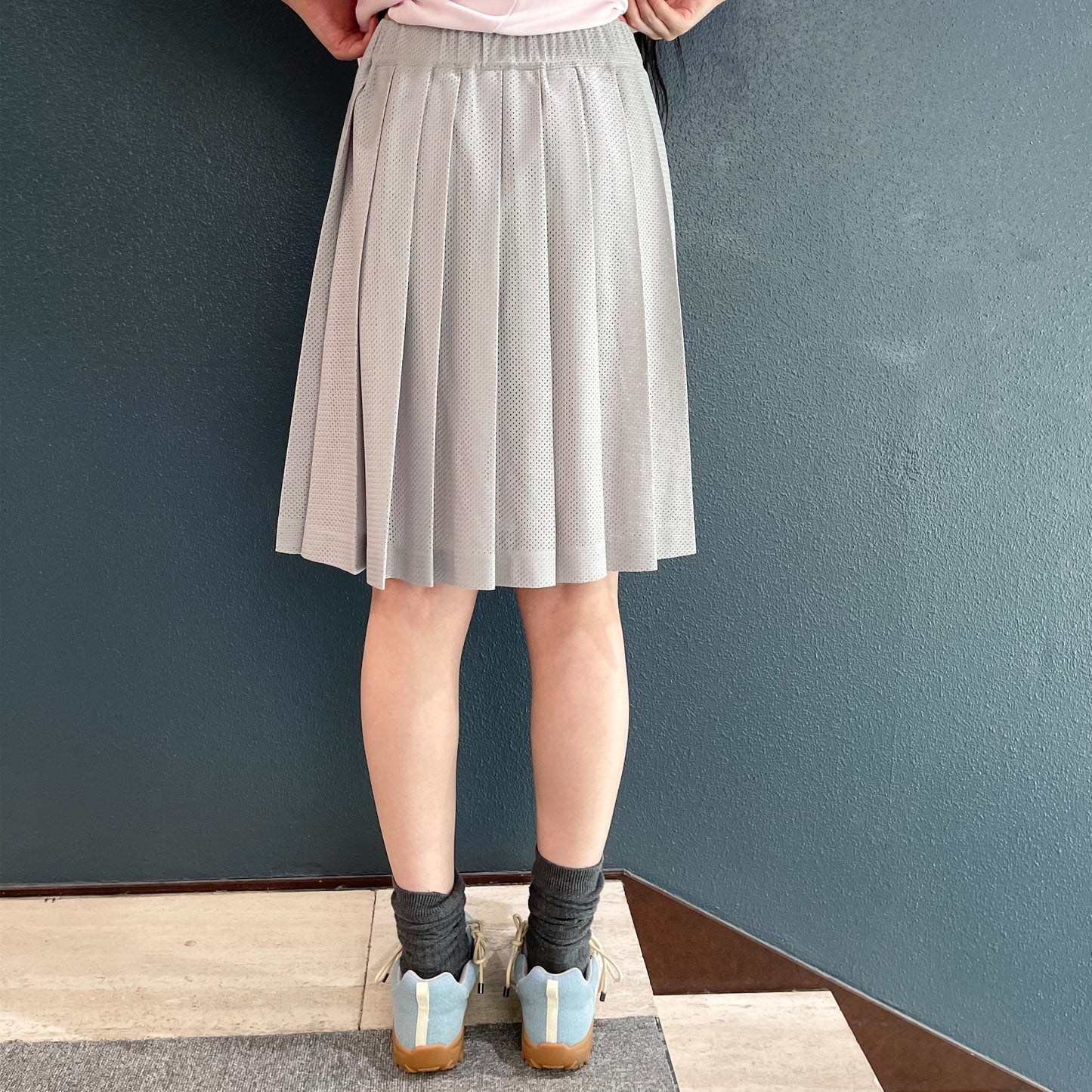 [fa.er.ie] mesh pocket pleats skirt pants / grey / メッシュポケットプリーツスカートパンツ