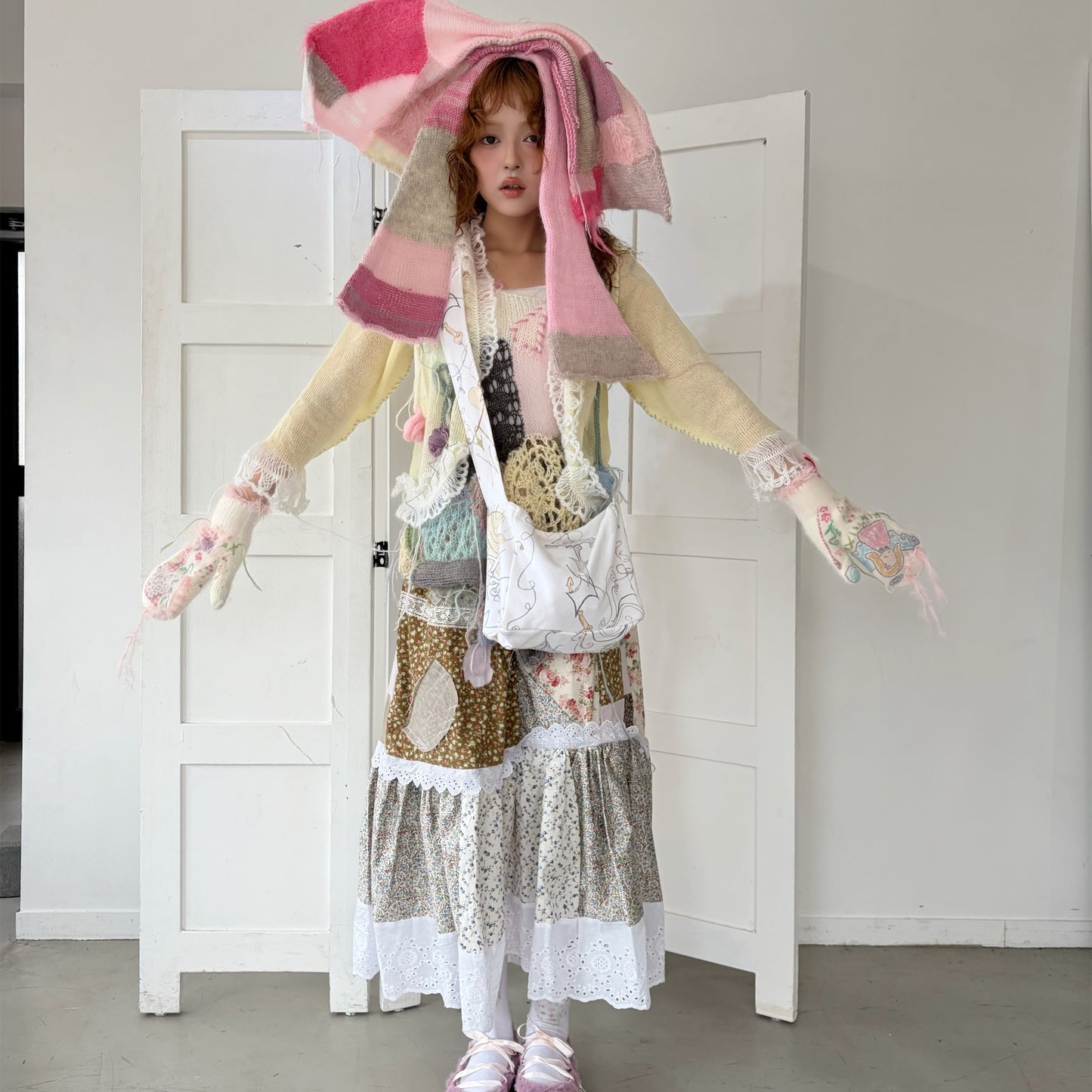 Flower cardigan / Ivory / フラワーカーディガン