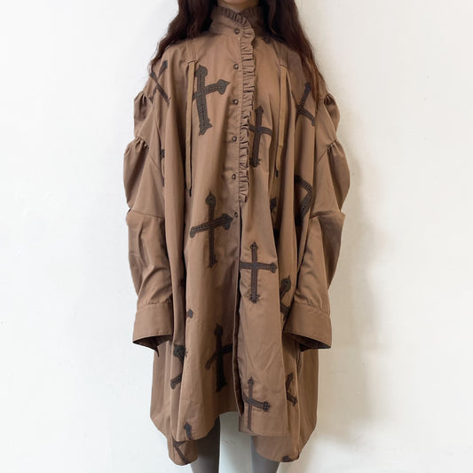BIG BOUQUET BLOUSE CROSS EMBROIDERY / BROWN / オーバーサイズシャツドレス