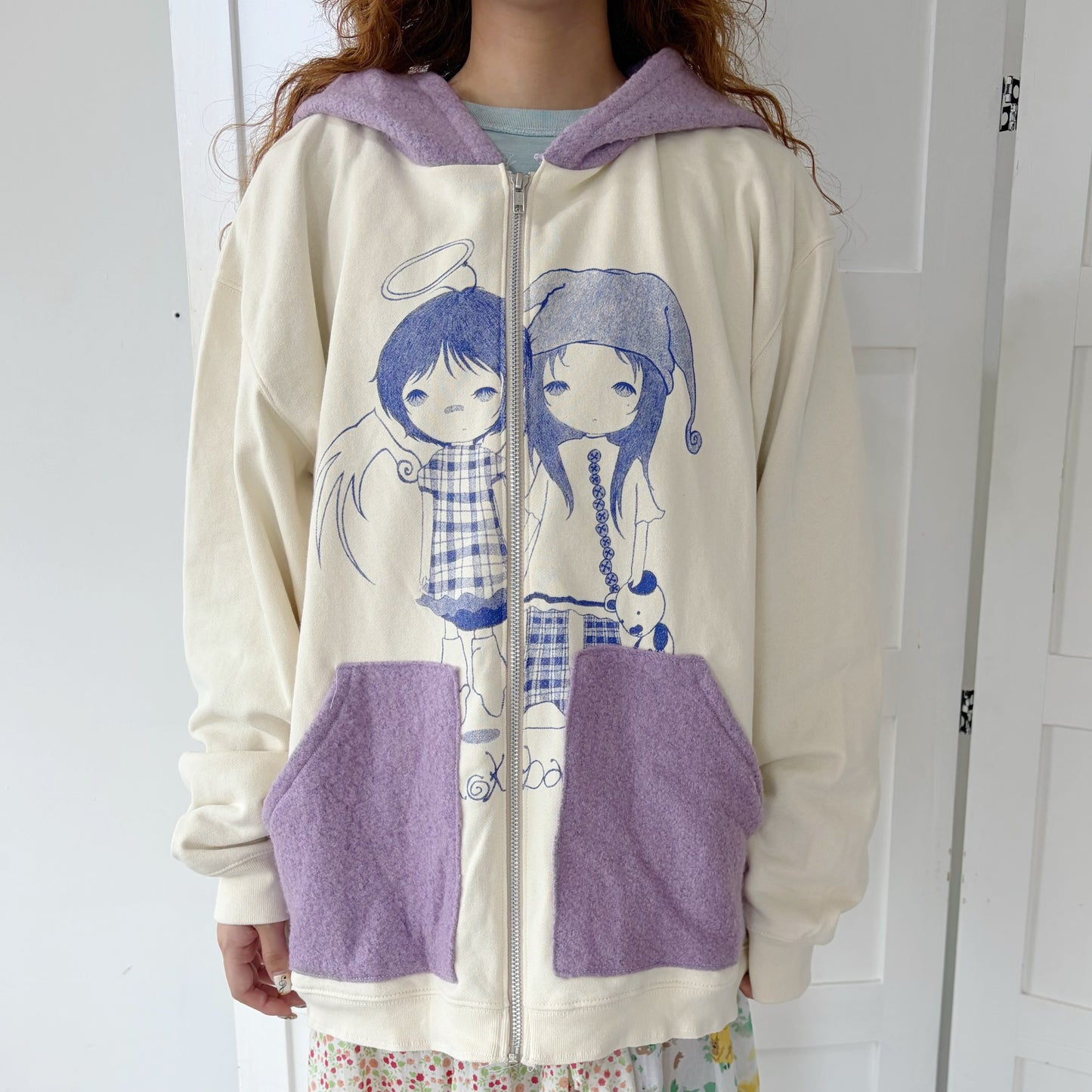 【Collabolation with Lee Haesun】Haesun Angels hoodie / Sand / グラフィックフーディー