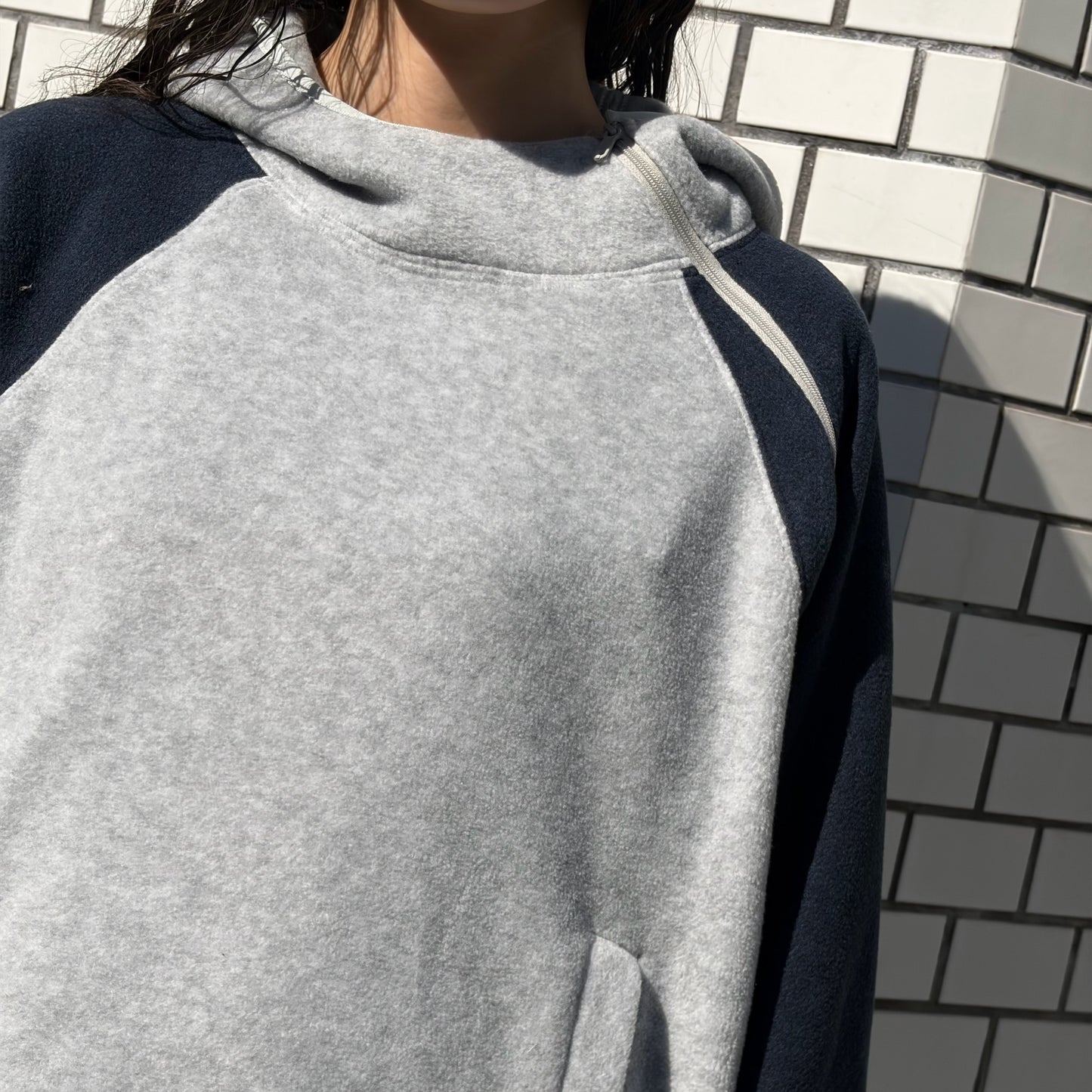 WORN HOME HOODIE / GRAYxNAVY / フリースパーカ