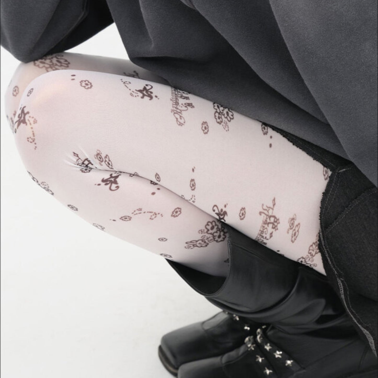 Scattered Print Tights / White / グラフィックタイツ