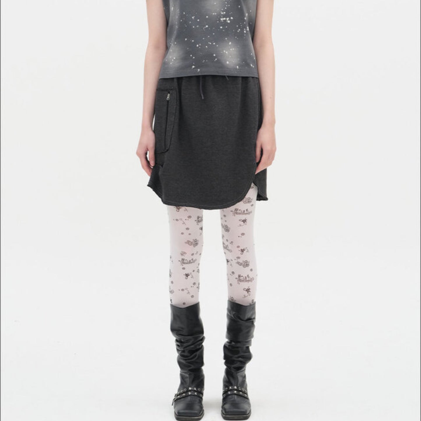 Scattered Print Tights / White / グラフィックタイツ