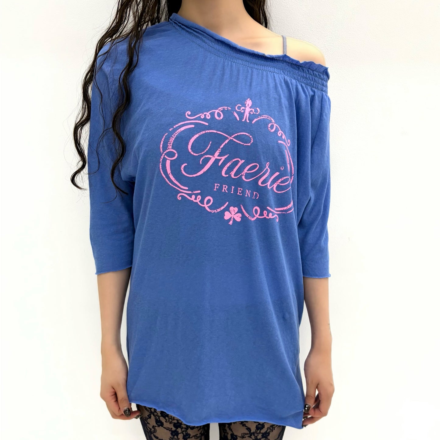 [fa.er.ie] sui loose top / blue / シャーリングプリントトップ