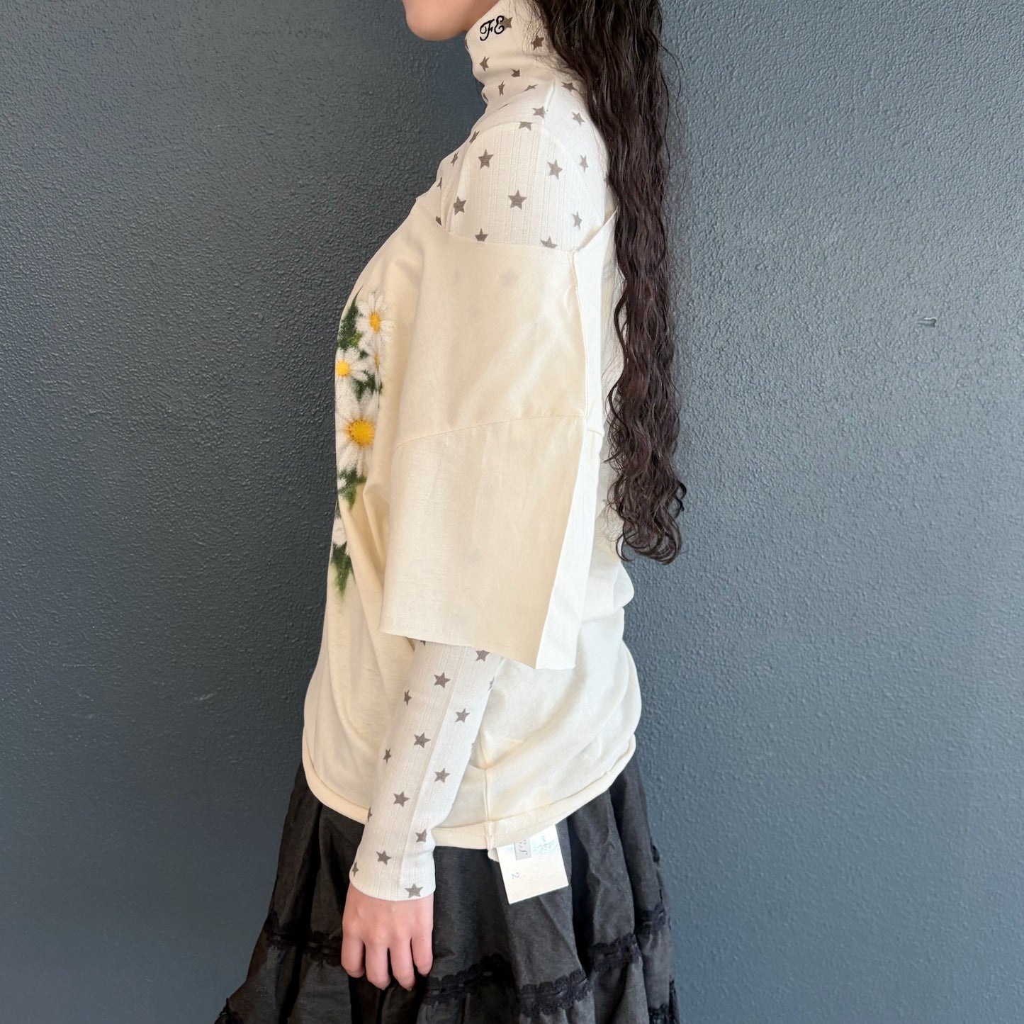 [F.E.E.S] miss daisy top / light beige / デイジートップ