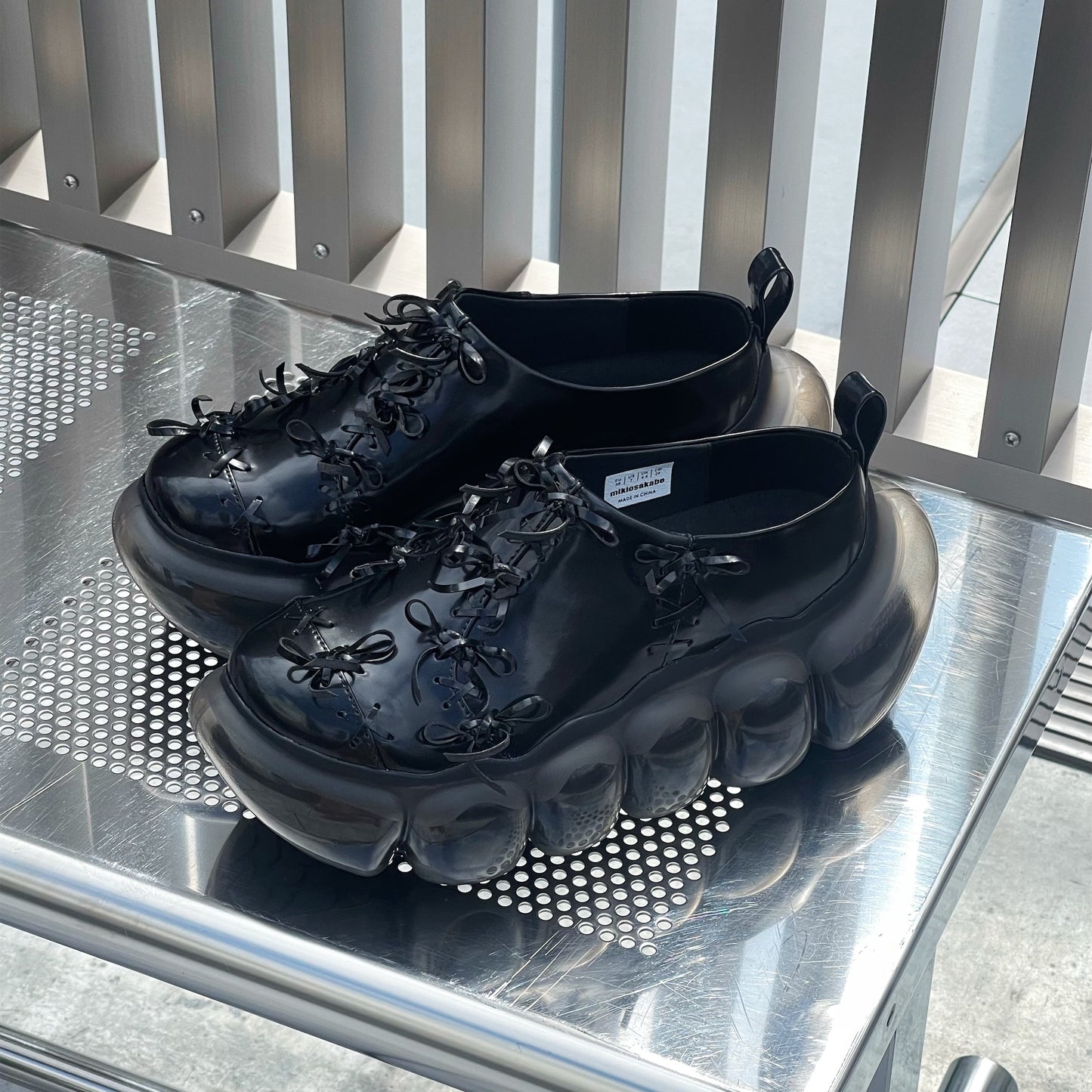 JEWELRY BUBBLE TINY RIBBON SABO / BLACK / MIKIOSAKABEサボ